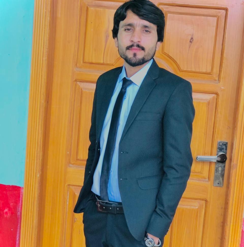 Adv Inam Naik