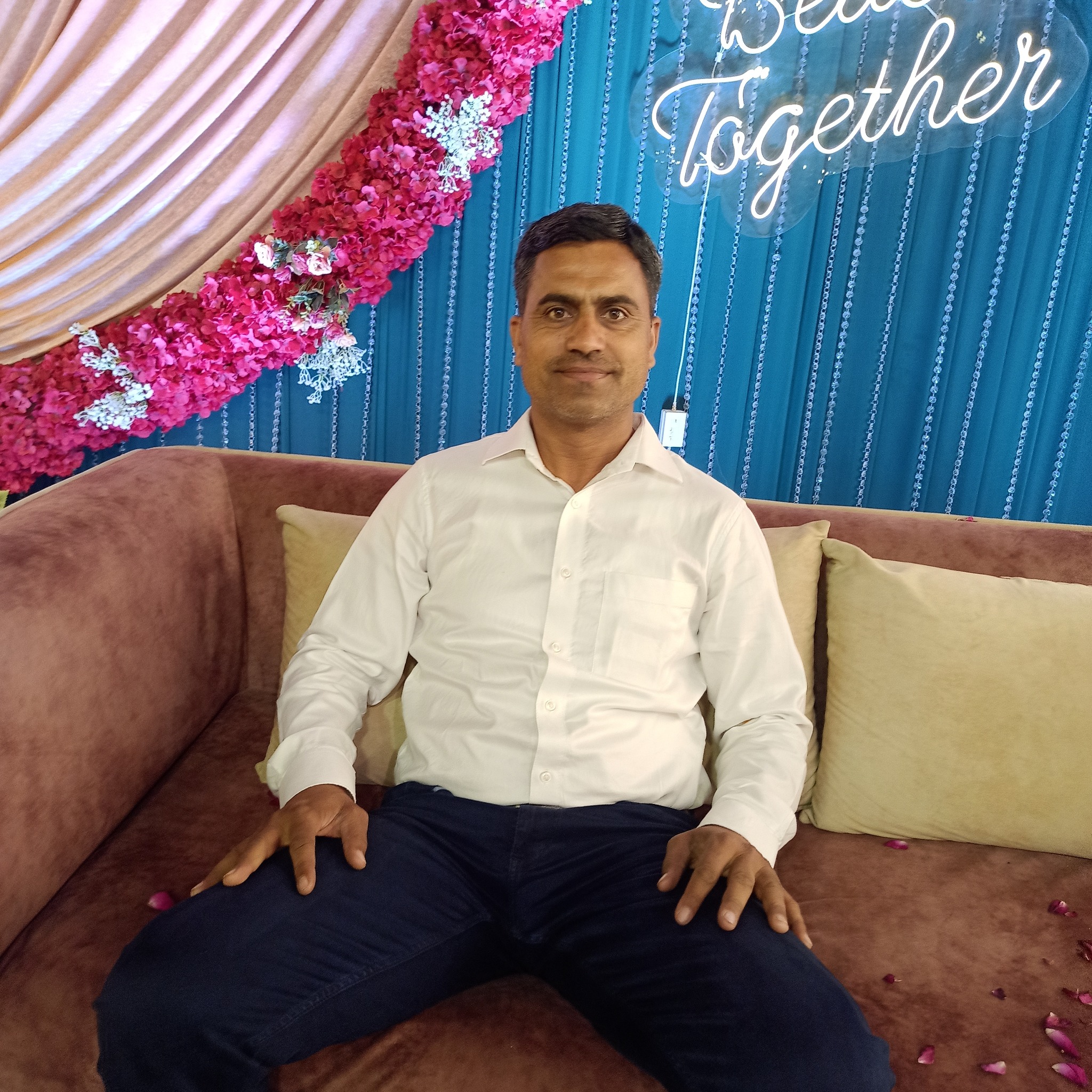 अगर आपको सच में **Business करना है**, तो मेहनत के लिए तैयार रहना होगा ...