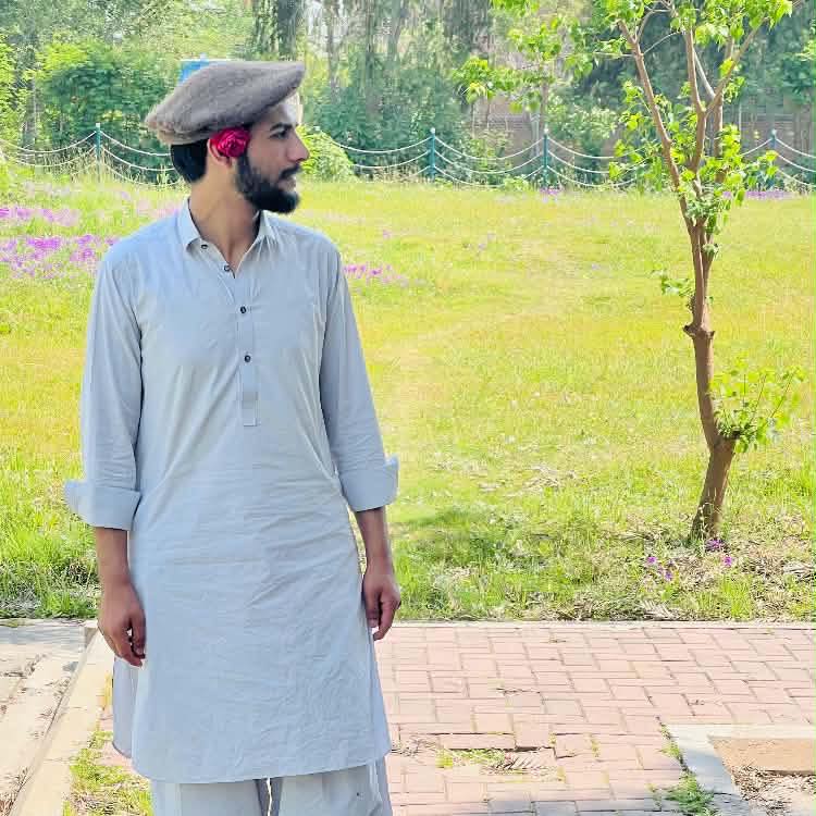 عمران خان کو جیل سے رہا کرو، یہ صرف ایک شخص کی نہیں بلکہ کروڑوں لوگوں ...