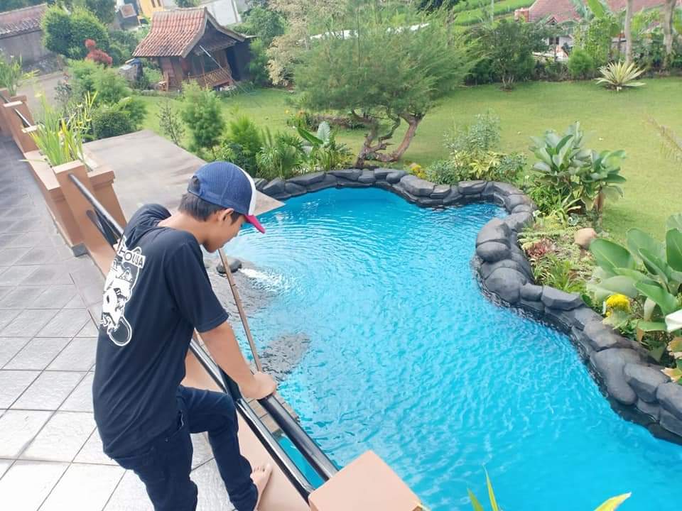 Detik detik dahan pohon jatuh #KontenExtrim #Adrenalin #Adventure # ...