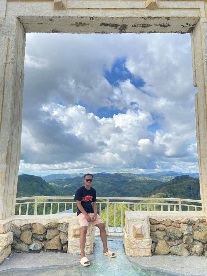 Thrifted Goods Courier J&T 📍Location: Bukidnon,Valencia City,Poblacion ...