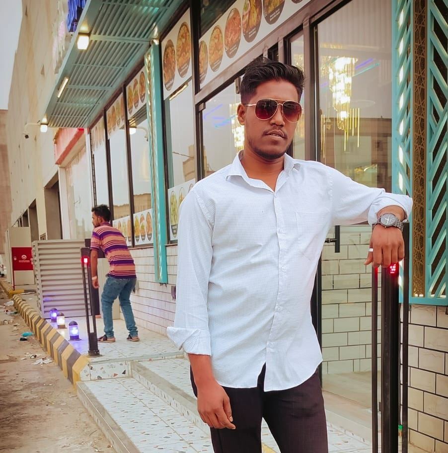 RJ Akash AT