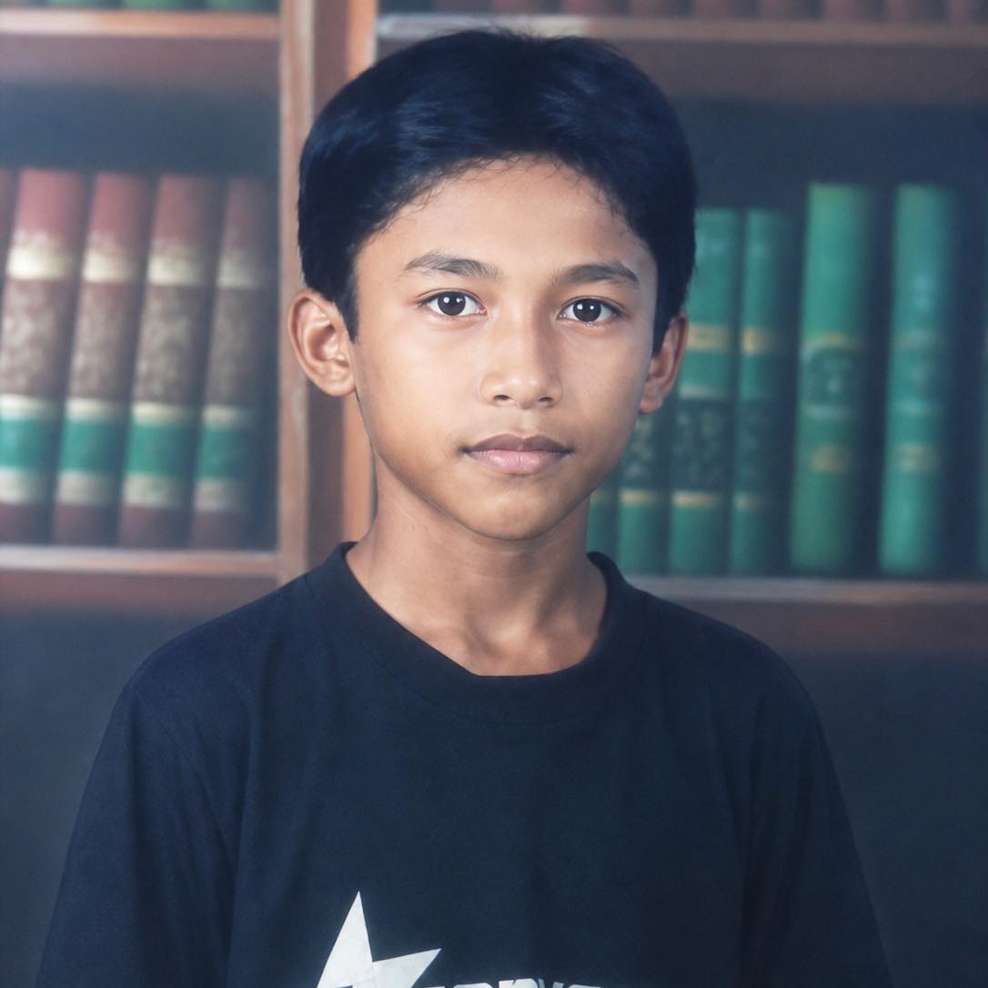 Izzuwan Isa - PDPR — BILA ORANG NAMPAK CIKGU RILEKS, TAPI... | Facebook