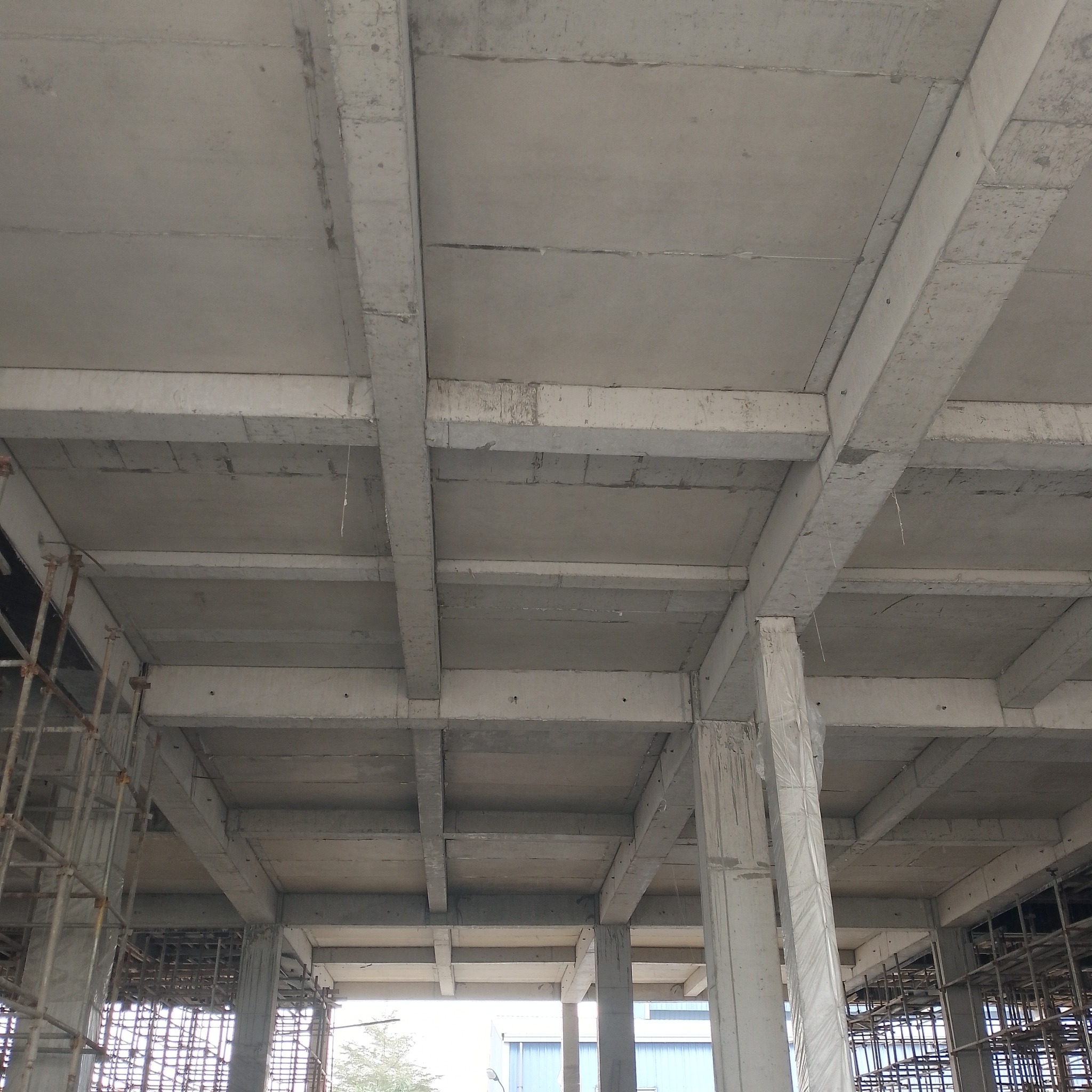 Công tác lên trục copha sàn zon 2 tầng 15 khối G9 NOXH ĐỊNH HOÀ ...
