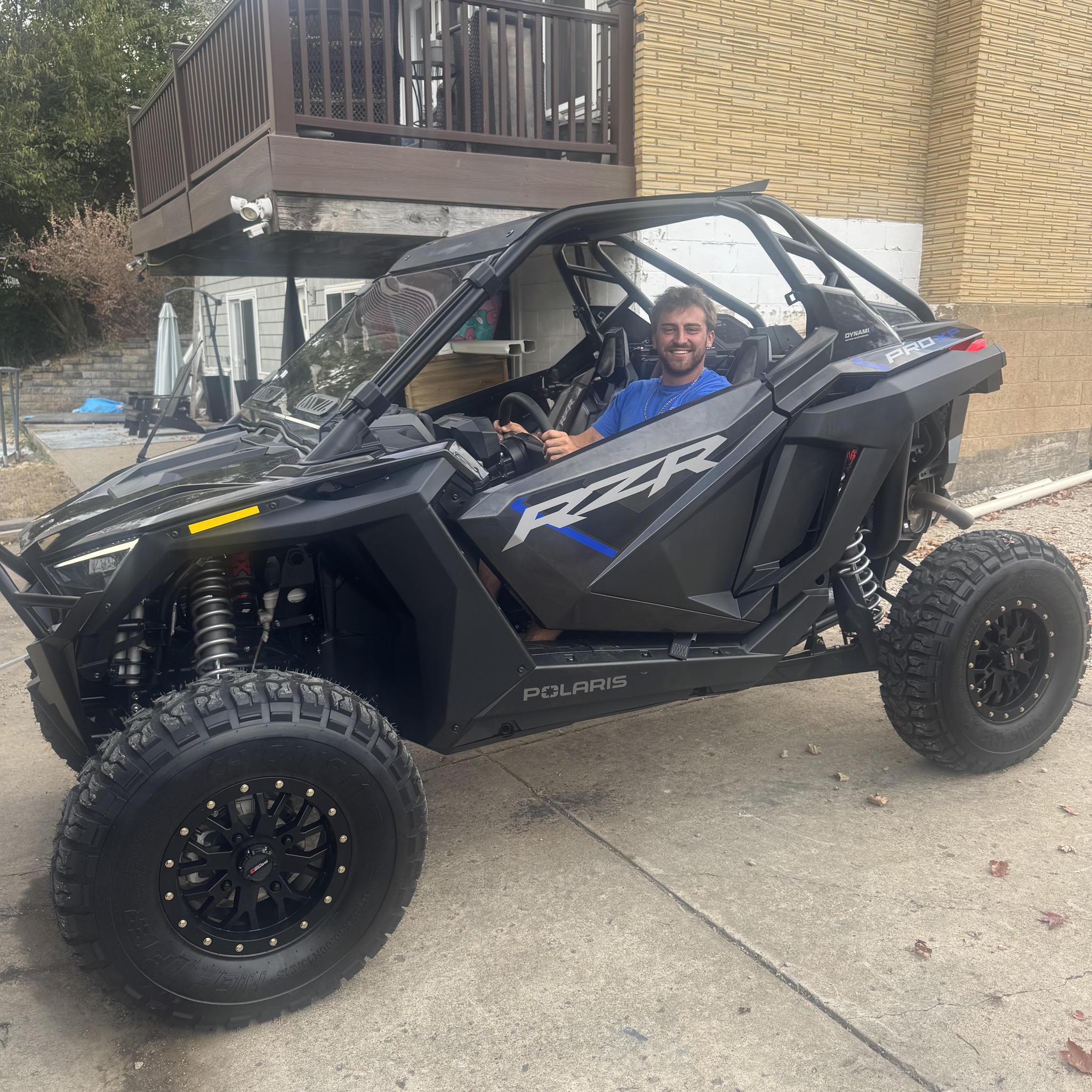 RZR PRO XP WORLD | I am getting this code and this is what it’s doing ...