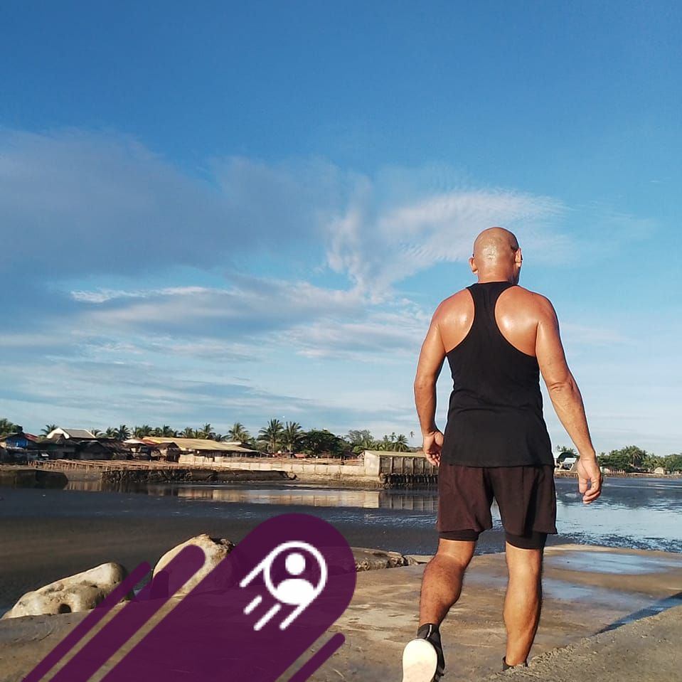 Bear crawl hold practice Excellent isometric bodyweight exercise ...