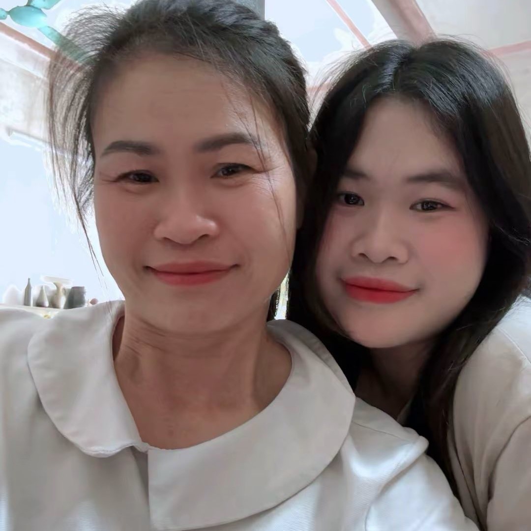 Tí thì e sờ vào nó | Phạm Hà