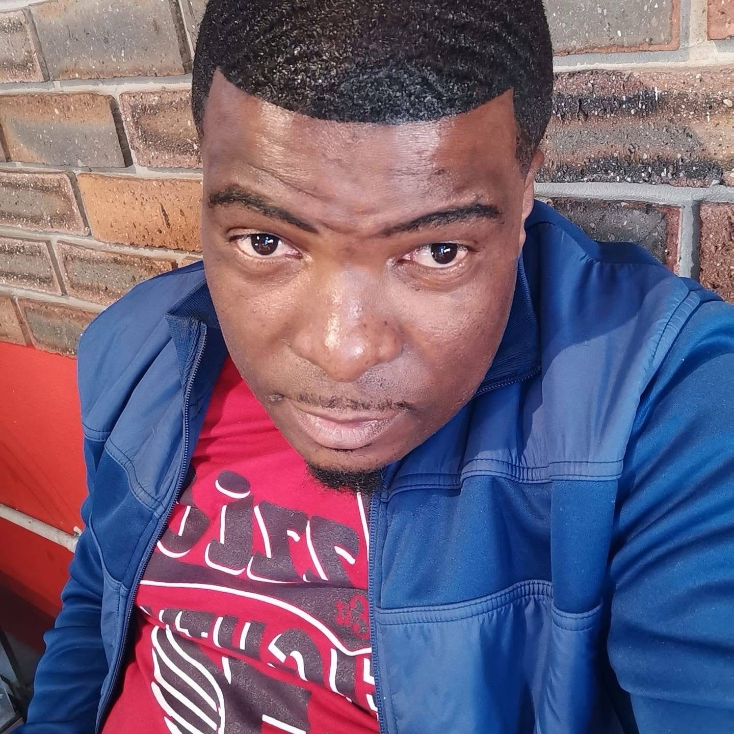 Dr Wezinto umelaphi