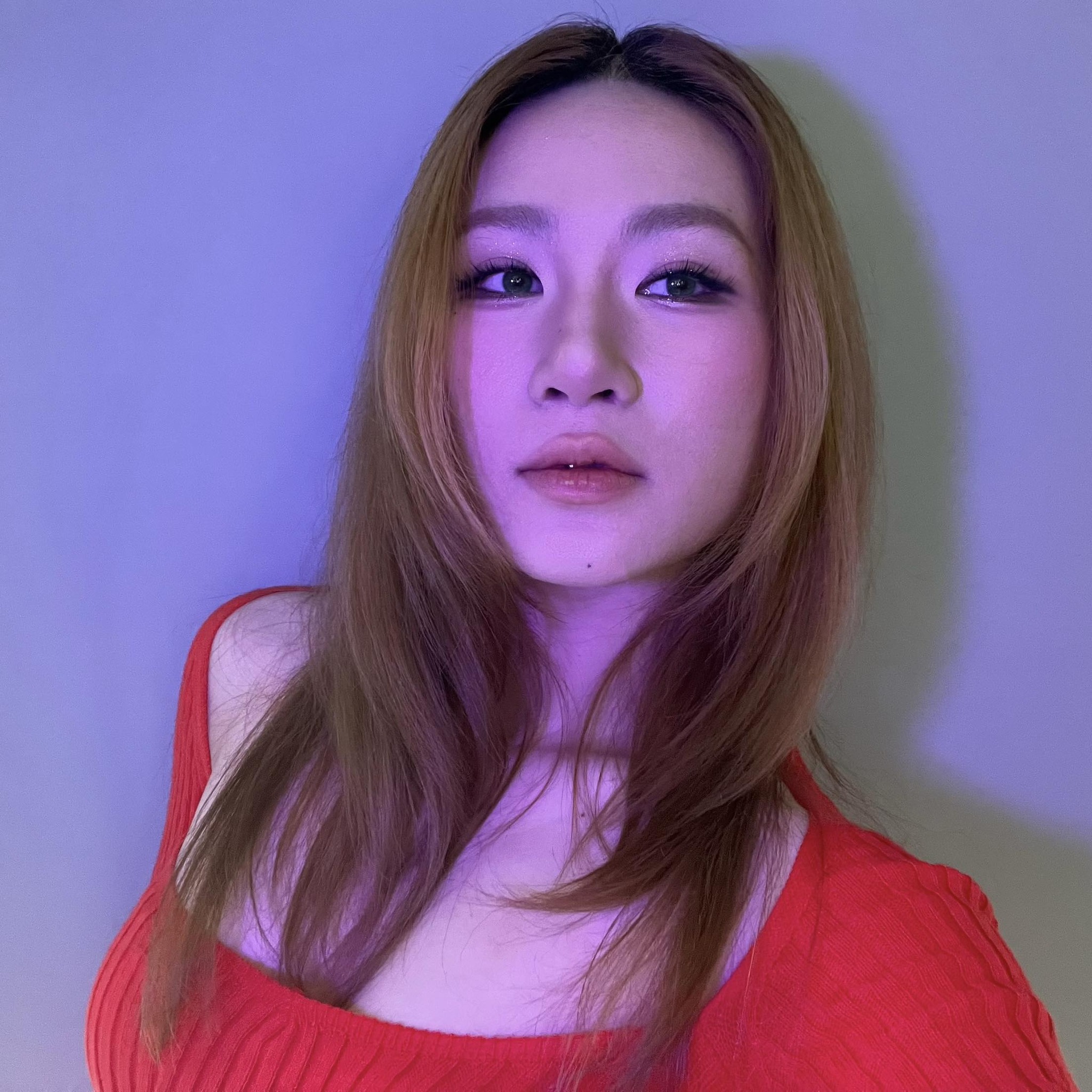 hôm nay makeup vibe gái lai và gái Hongkong cho @Thảo Đoàn 😍 Cô ta siêu ...