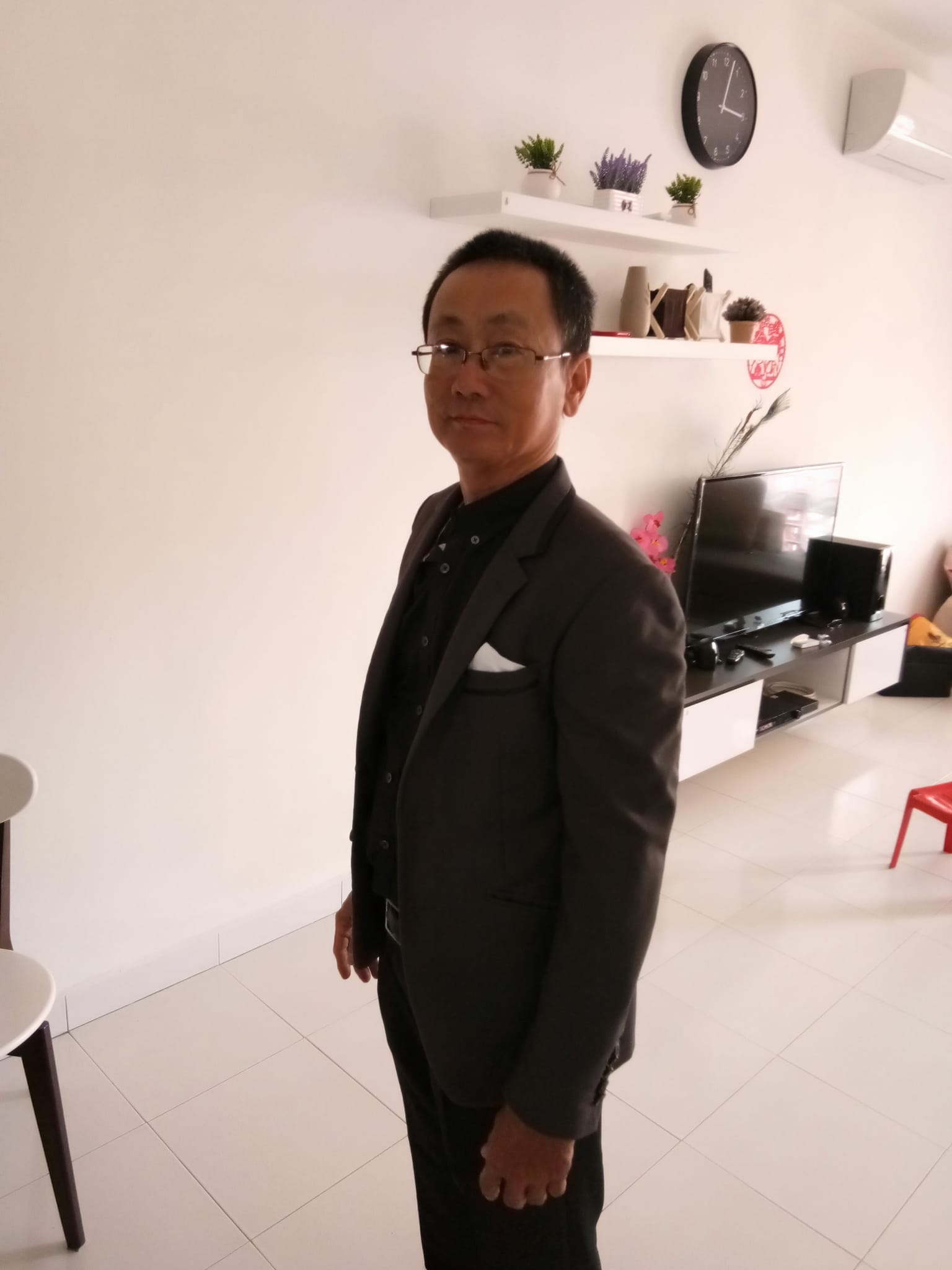 “到了这个年纪，我已不再把婚姻视为爱情的问题。更... - 马来西亚星洲日报 Malaysia Sin Chew Daily | Facebook