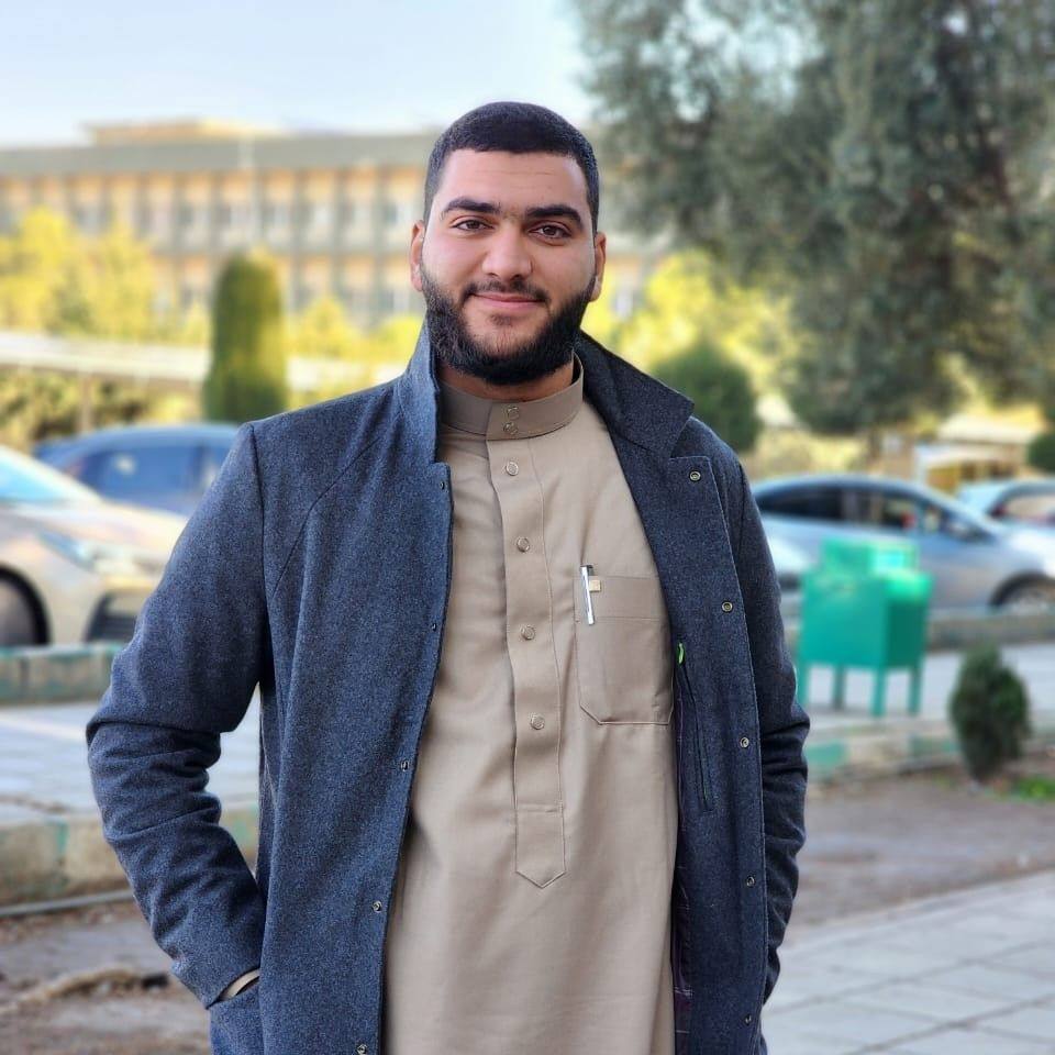 ساجد هزايمة