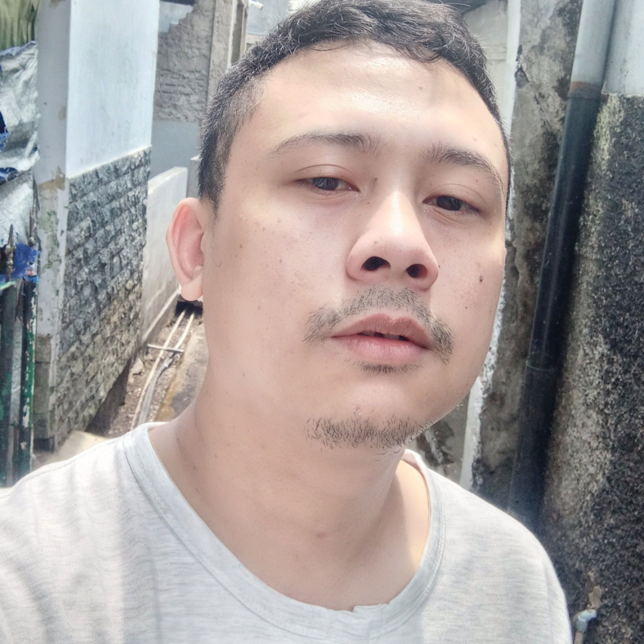 Adit Uhuy Aber