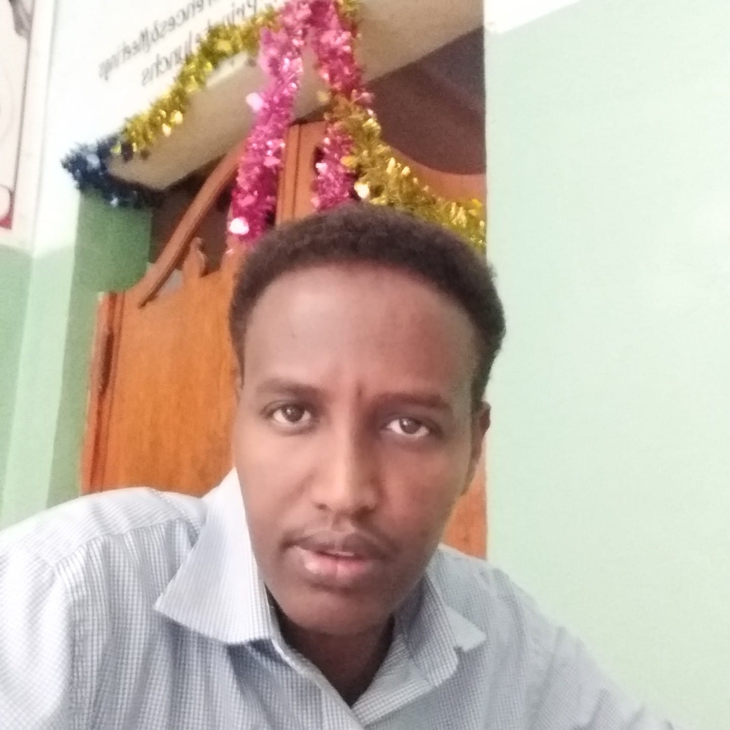 Dibadbaxyo waaweyn ayaa Kenya kadhacaya,dhalinyarada labaxday Kacdoonka ...