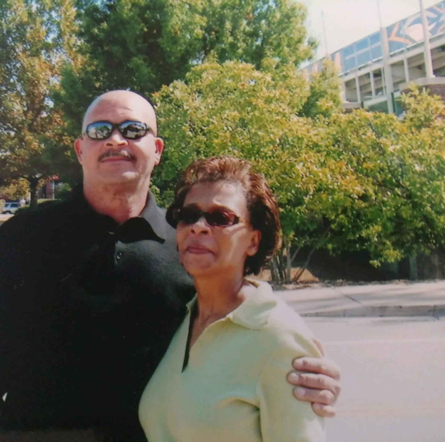 Roy M Williams (@george.lett.31) • Facebook, Connect with friends