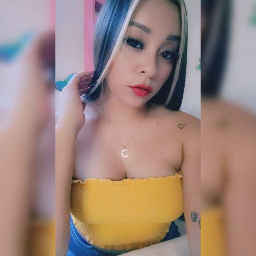 Kayu Elizabeth Reyez