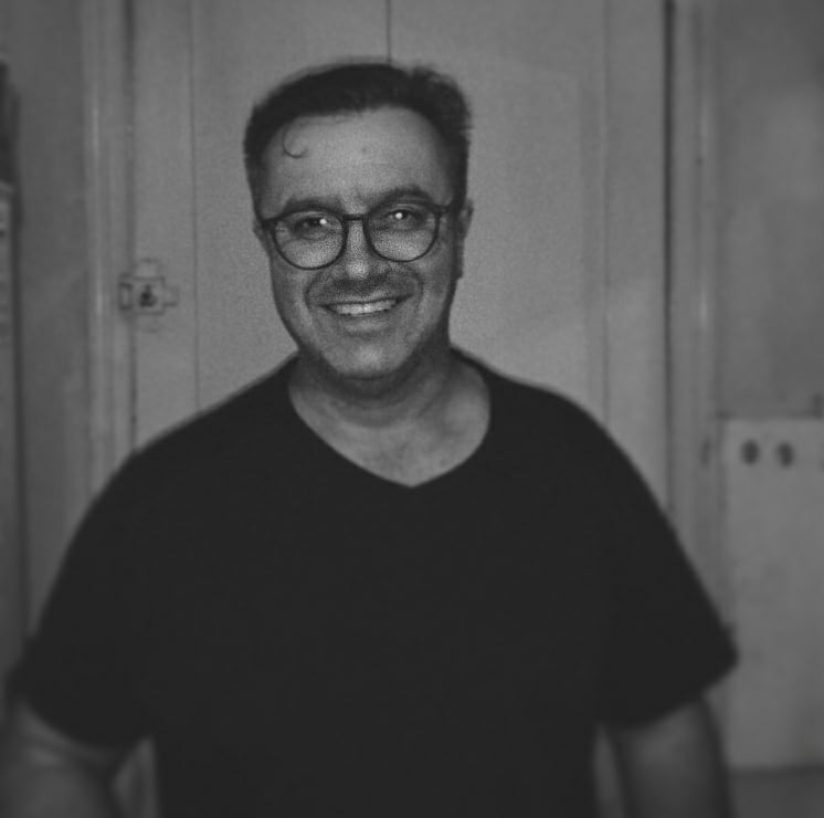 Pourquoi se casser le dos avec du placo ? Un plafond ultra leger et ...