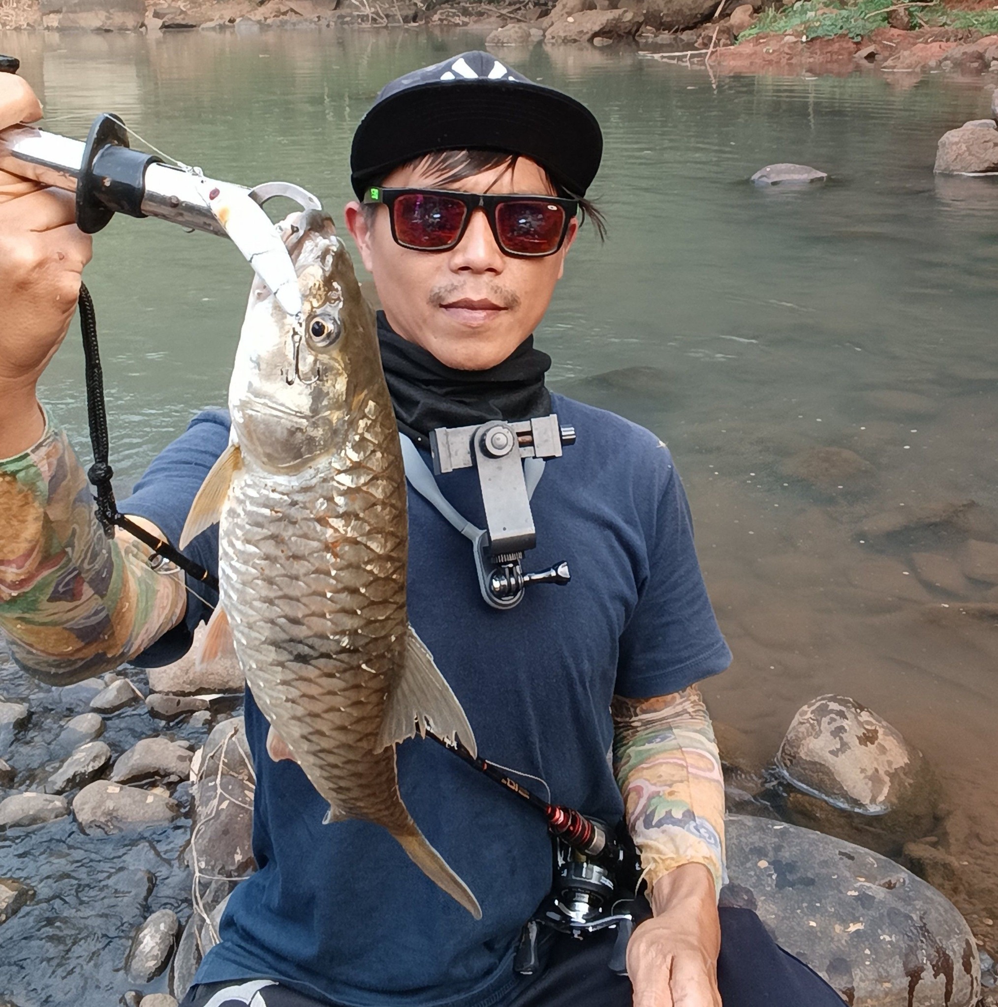 Wow, there was a small explosion💥 I tried fishing with an ultralight ...