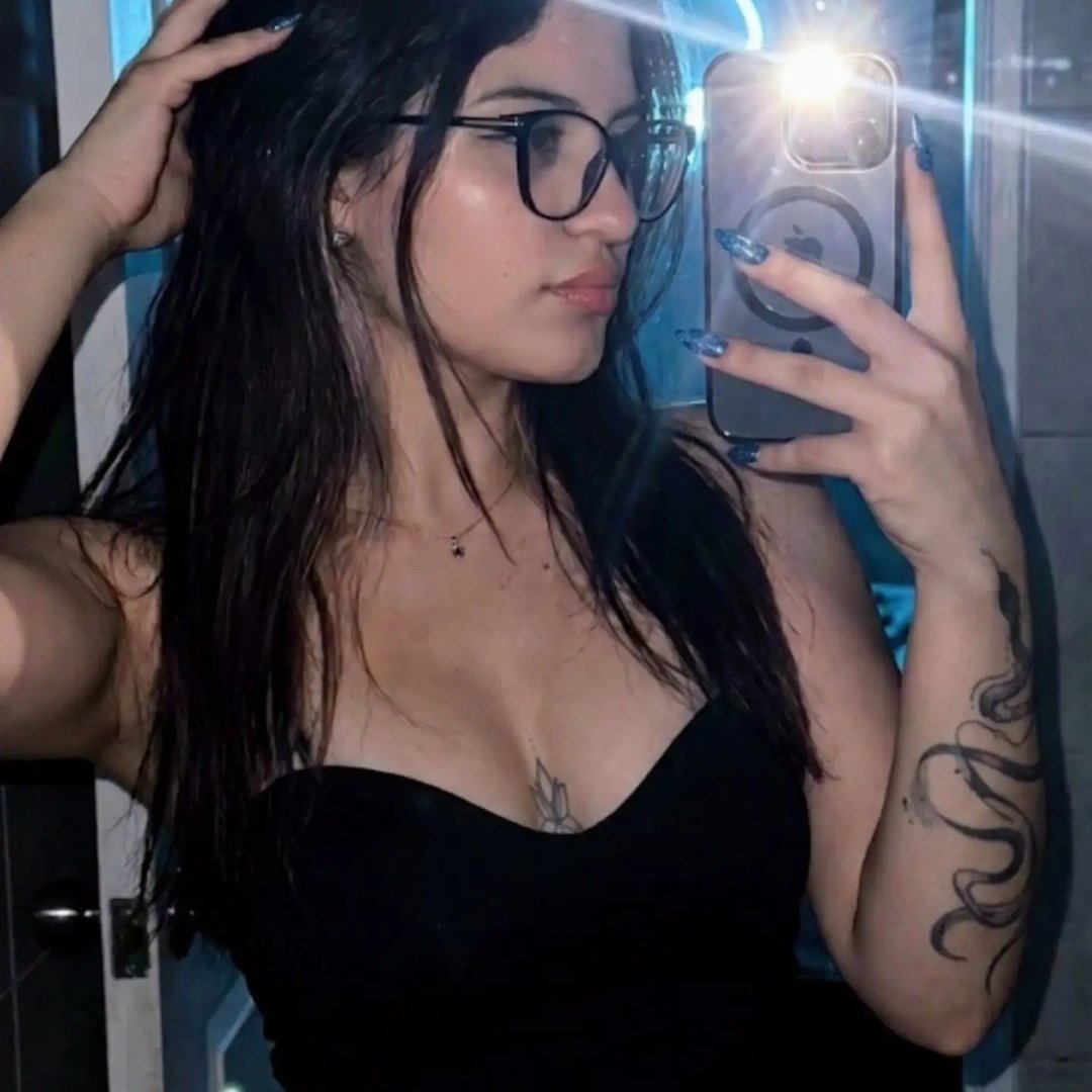April Contreras
