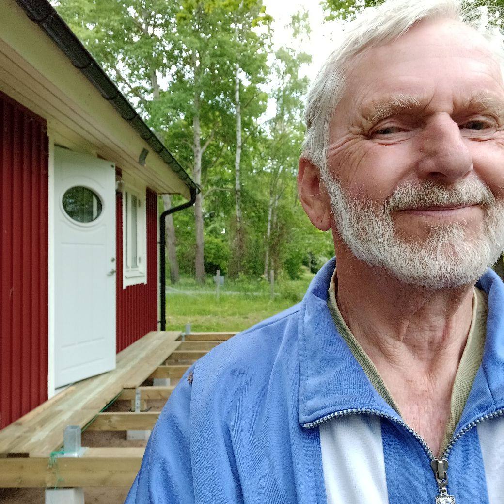 Mature country women 👀 | They say I'm too old to date, but what do *you ...