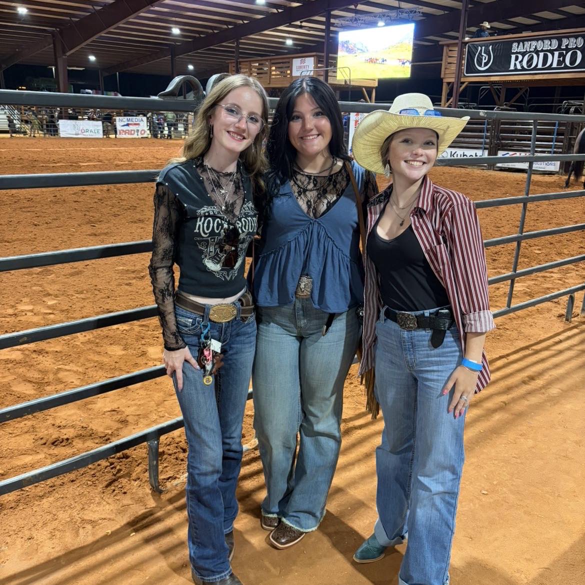 Raelee Sawmiller (@raelee.saw) • Facebook, Connect with friends