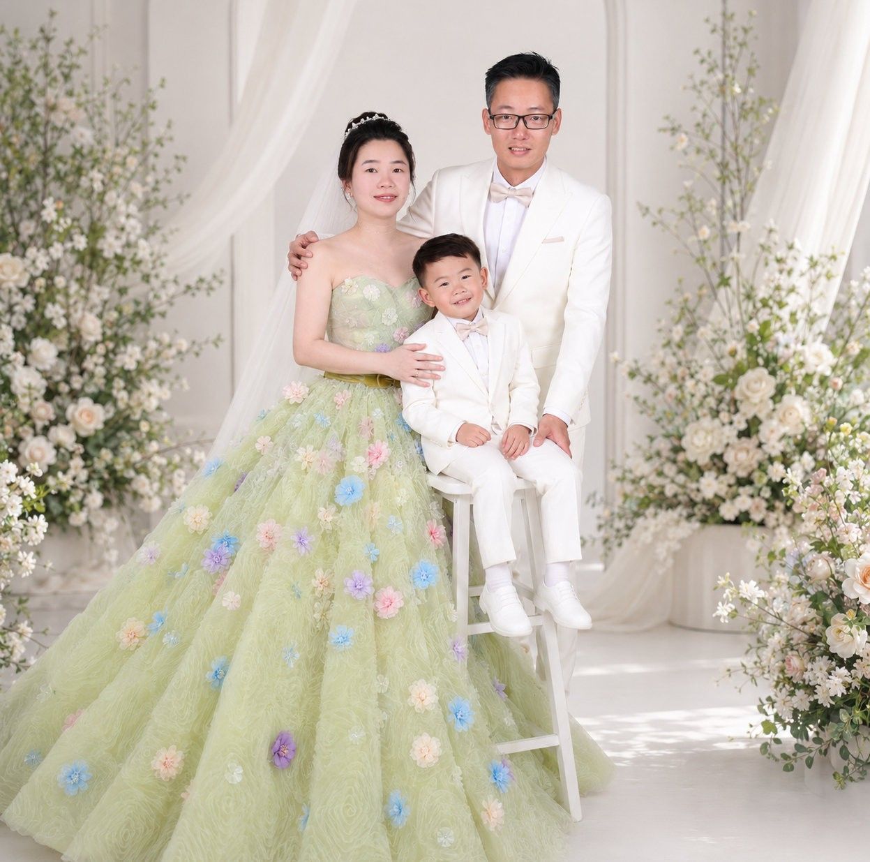 好可爱的水獭 | Centy Yeoh | Facebook