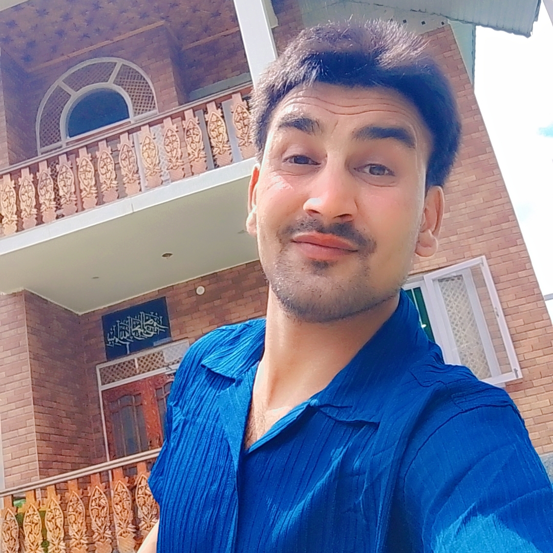 Qazi crying 😭 😭 in today's episode Weekend Ka Vaar always brings the ...