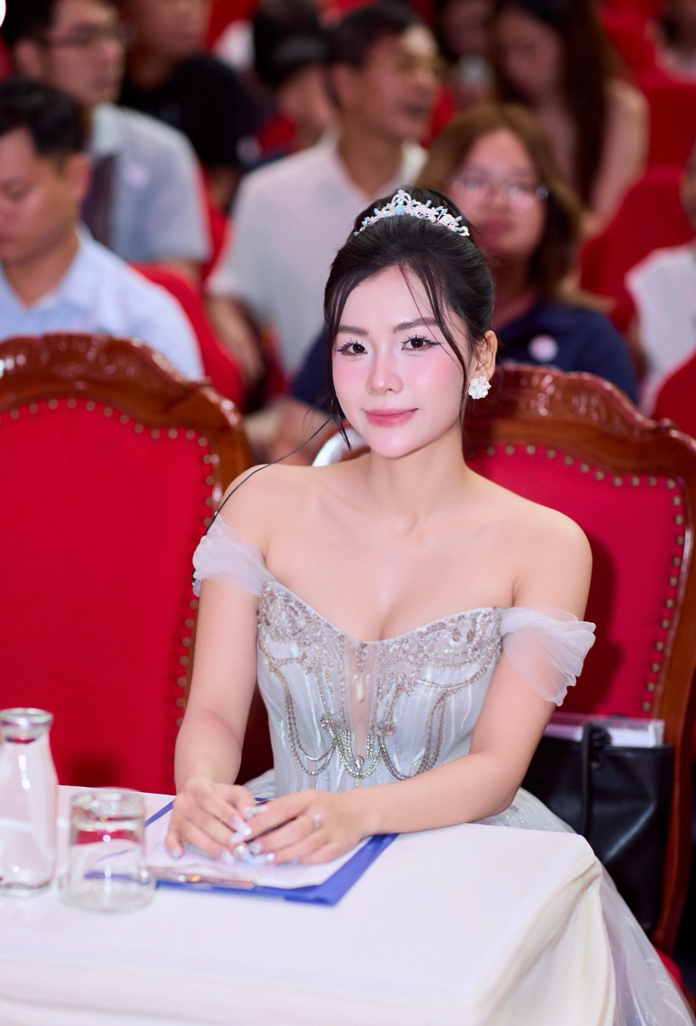 CLB - Peek A Boo trân trọng giới thiệu cô Phương Thảo, nghệ sĩ múa ...