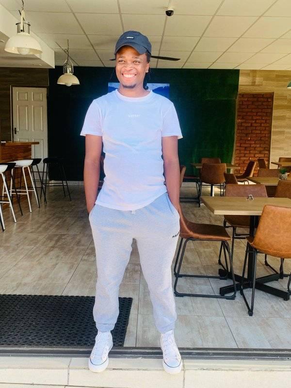 Rabbits Promoters in Lesotho | Ke rekisa mutlanyane oemereng 450 | Facebook