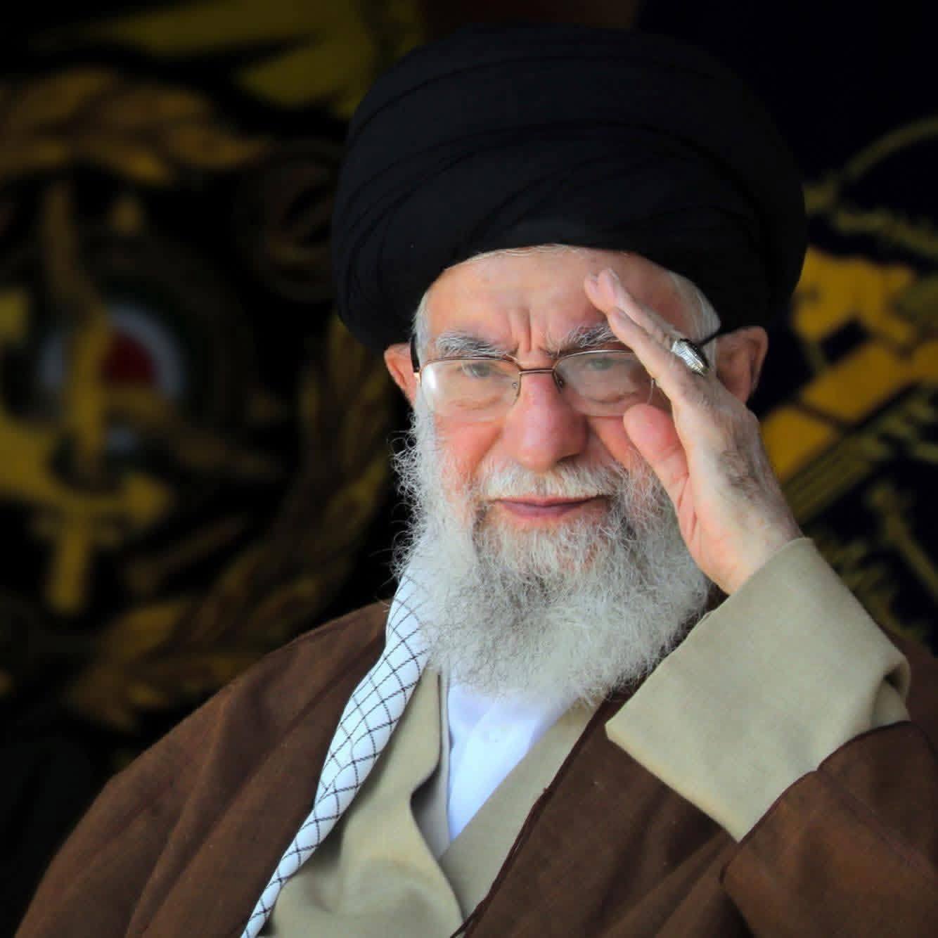 آزاد علی