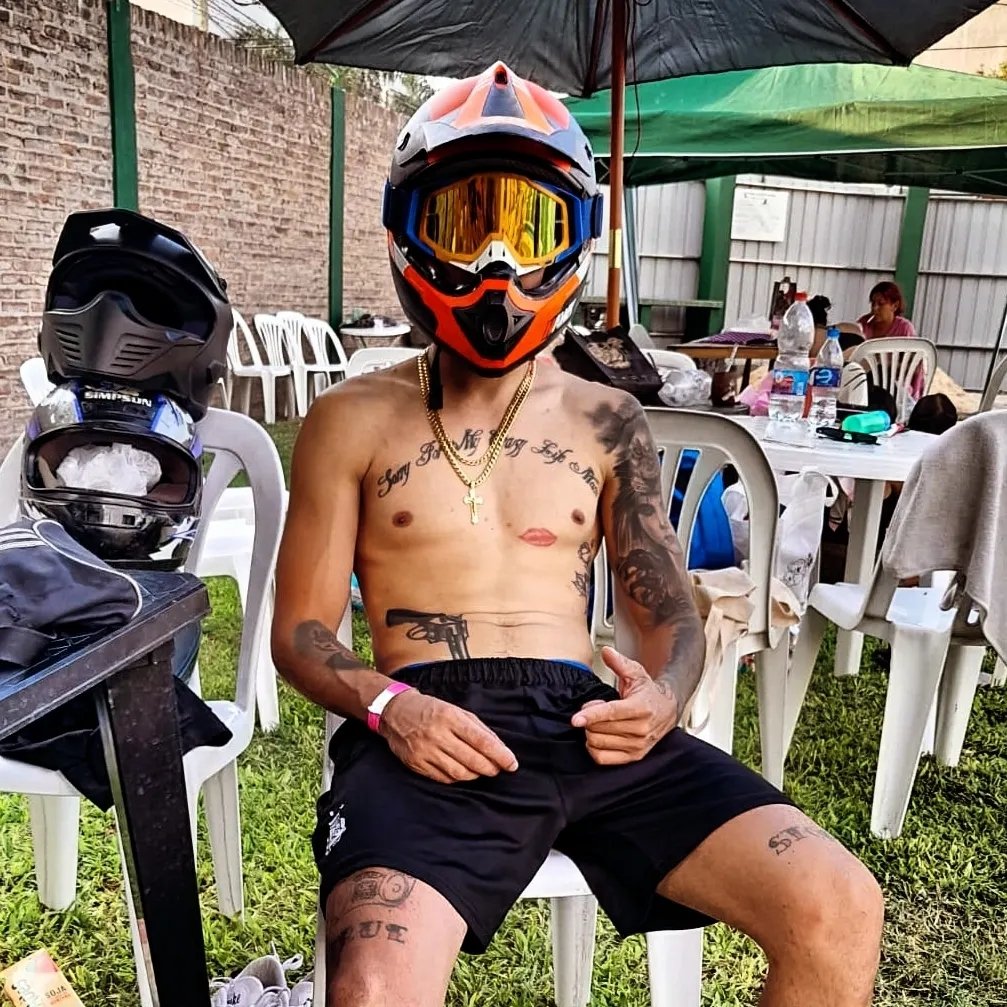 Y vos ya te hiciste ese tatuaje que tanto queres? Háblame y lo hacemos ...