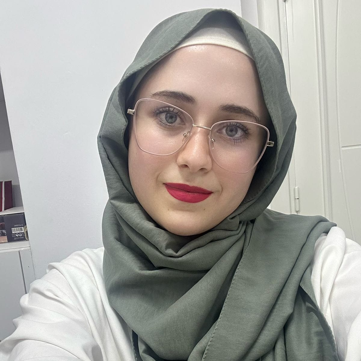 🥑🥑🥑🥑 | Oumaima Bayoudh