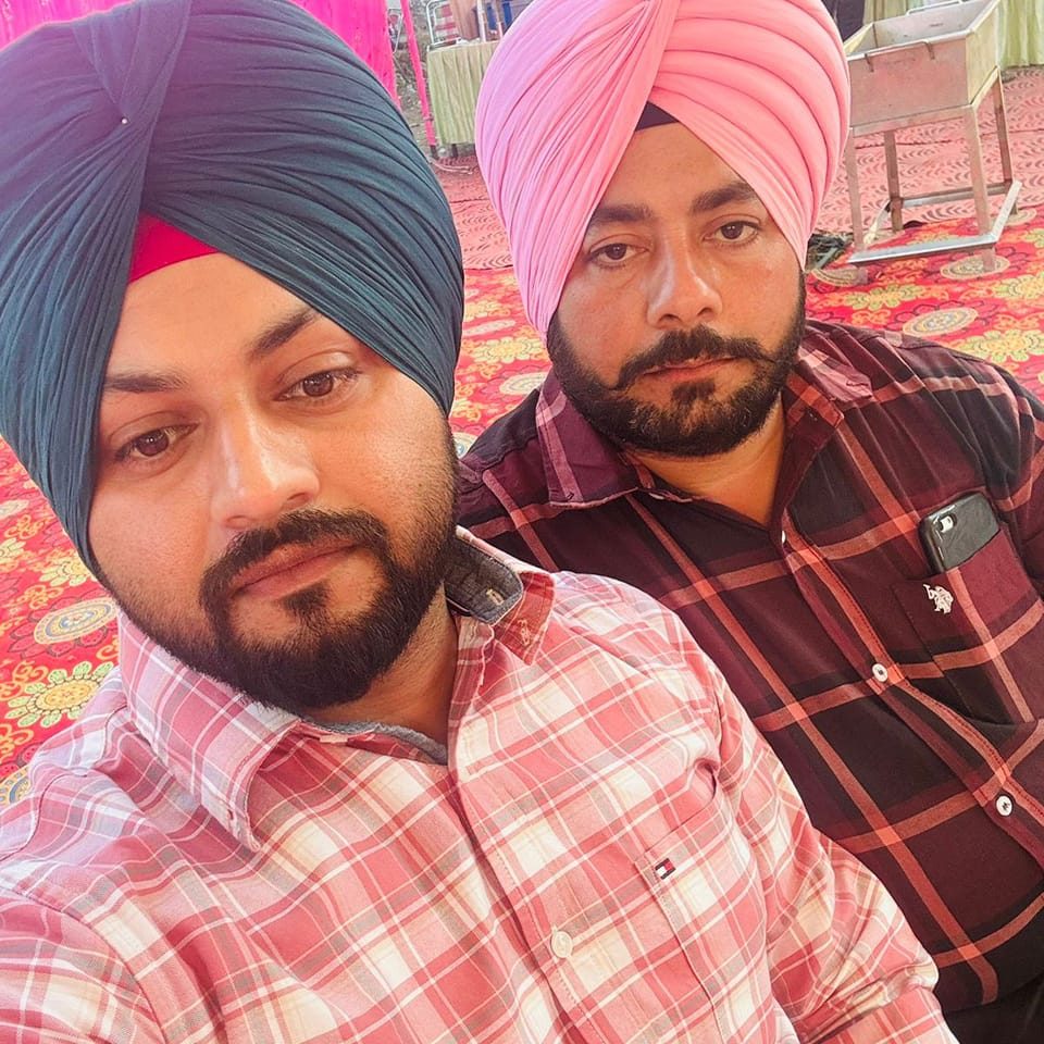 Tenu Razi Rakhey Rabb Sohneya🫶🏻 Ekam Chanoli 🧿 . Punjabi couples song ...