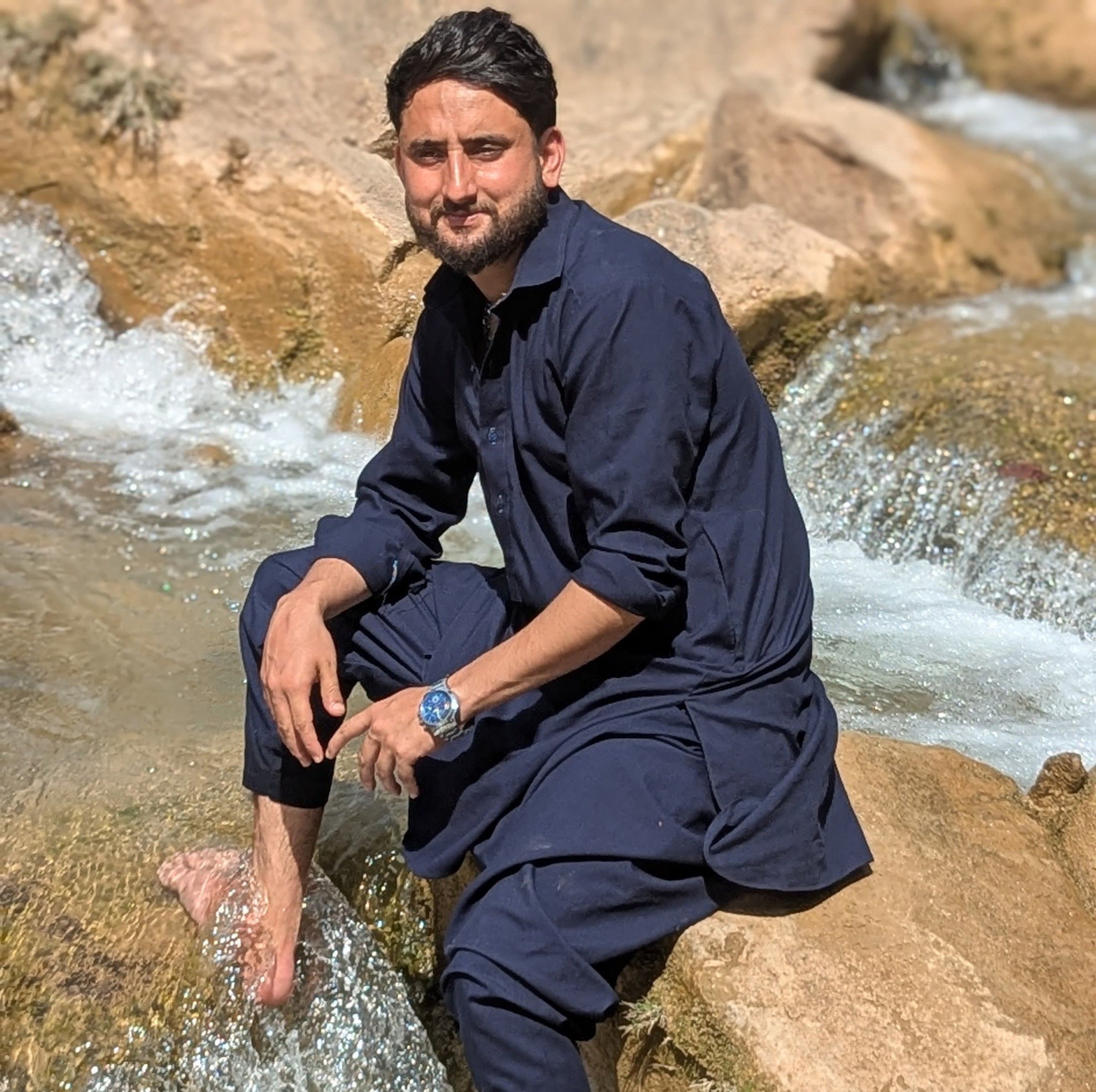 Raja Umer - Peace, quiet, and mountain air. 🏔️🍃 | Facebook