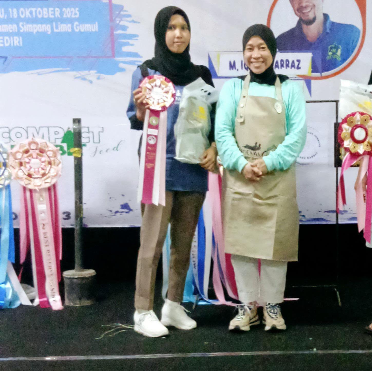 Terima kasih The Indonesian Hollander Club atas placementnya!! #IHC # ...