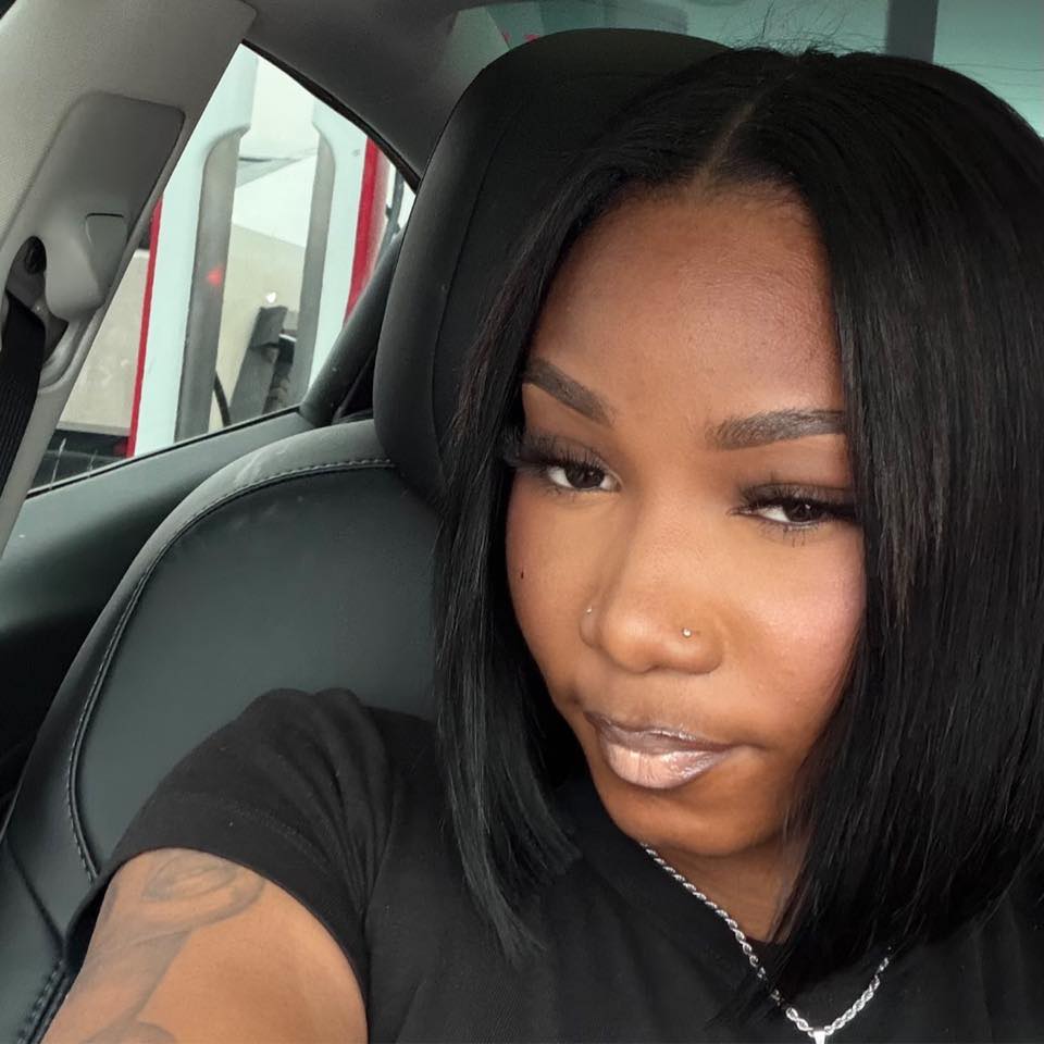 Day in the life hairstylist edition 🩷 #atlhairstylist #atlquickweaves # ...