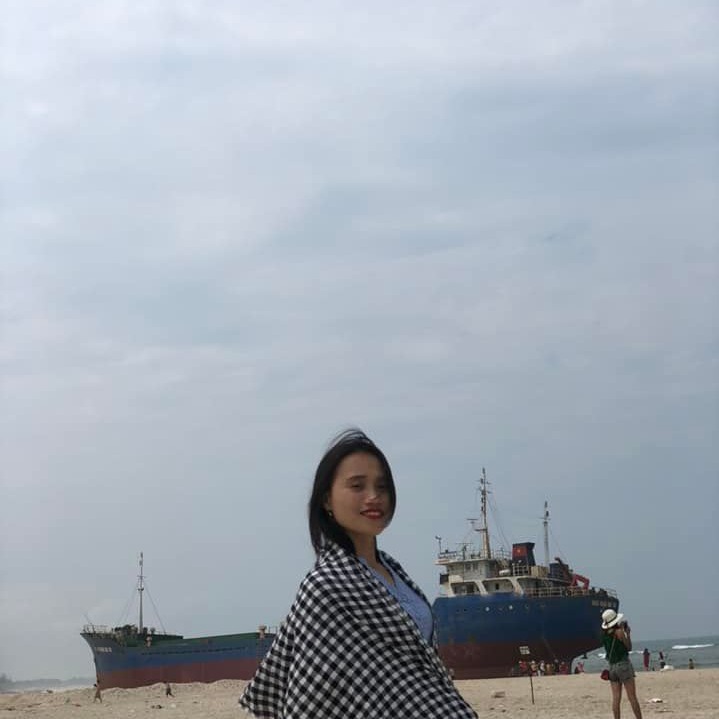 rèm dán tường vừa đẹp, vừa tiện, không cần khoan đục tường đâu ạ, có ...