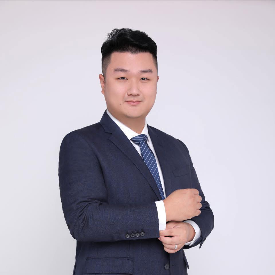張柏源 - 【爭取顯徑站對出行人路鋪設環保地磚】... | Facebook