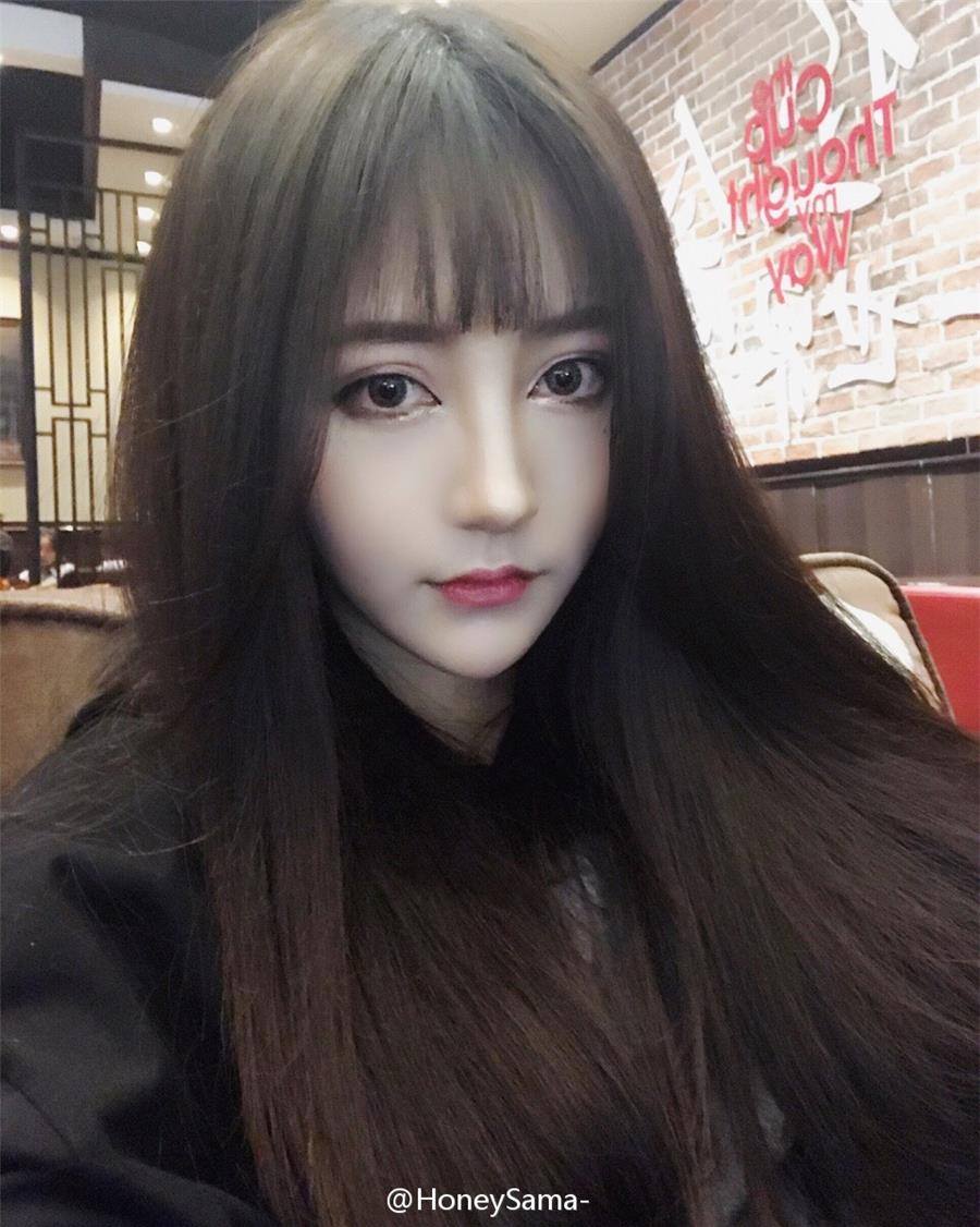 周依霜
