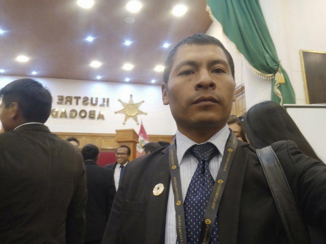 Infórmate - El candidato presidencial Fernando Olivera, conocido como ...