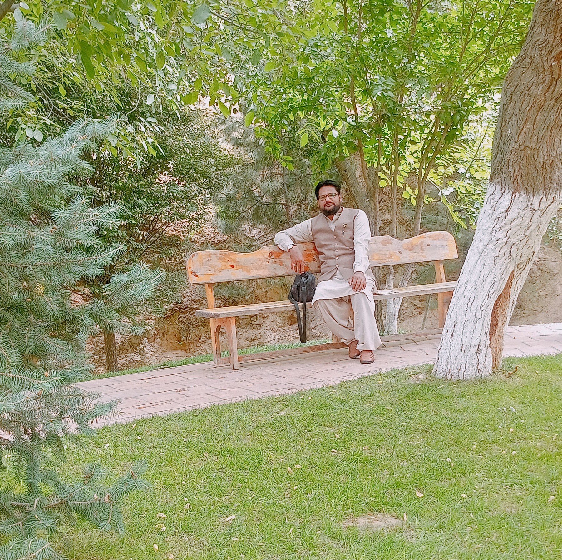 Dr. Shahid Rizvi