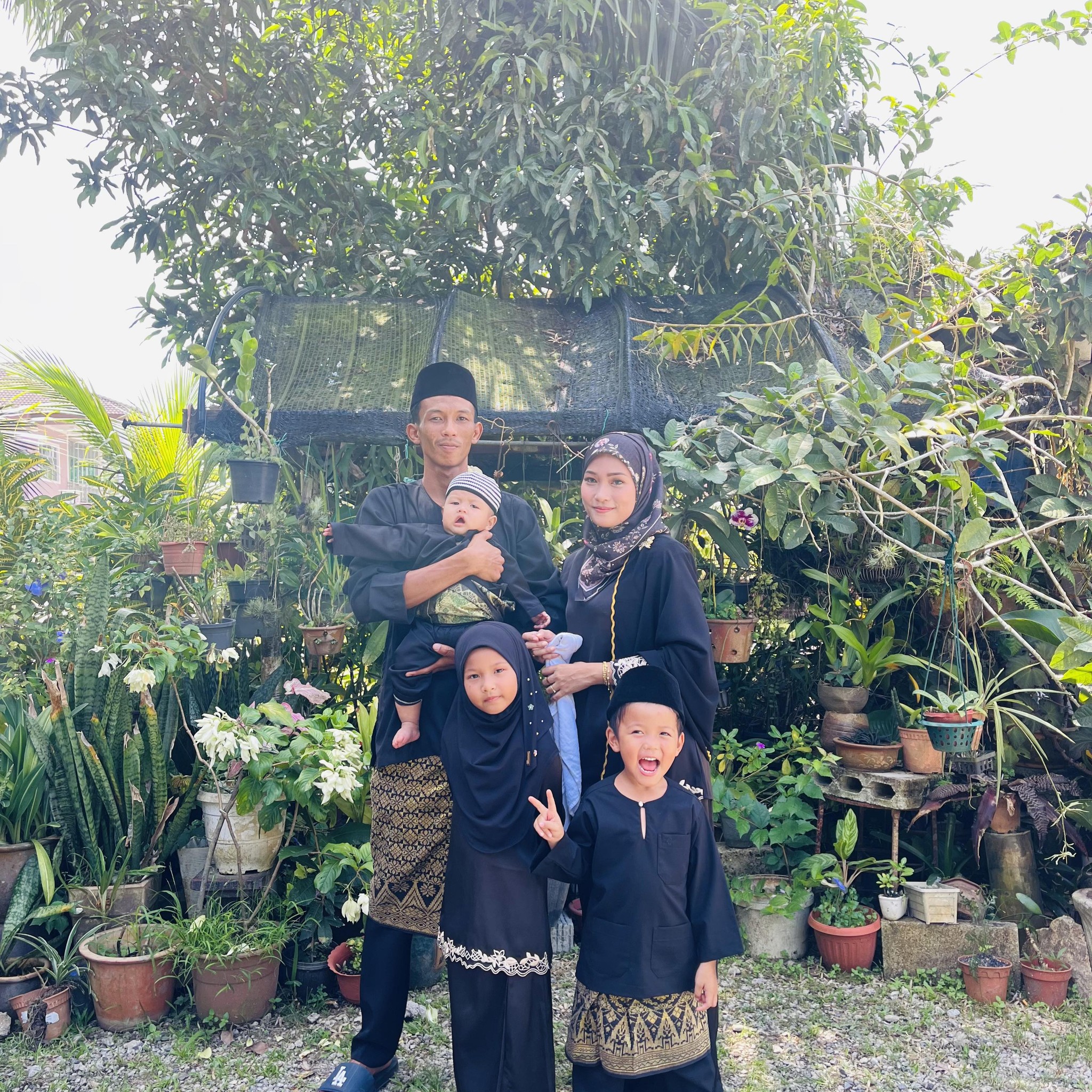 KENALI TALENT BARU AI TEAM !!! LELAKI MACAM ADA YANG JATUH CINTA JE ...