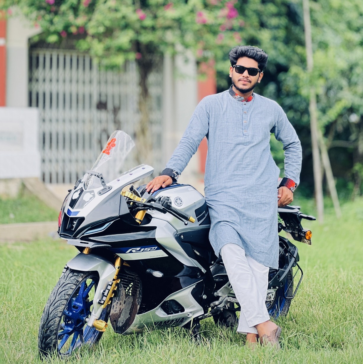 Labeeb Al Azad