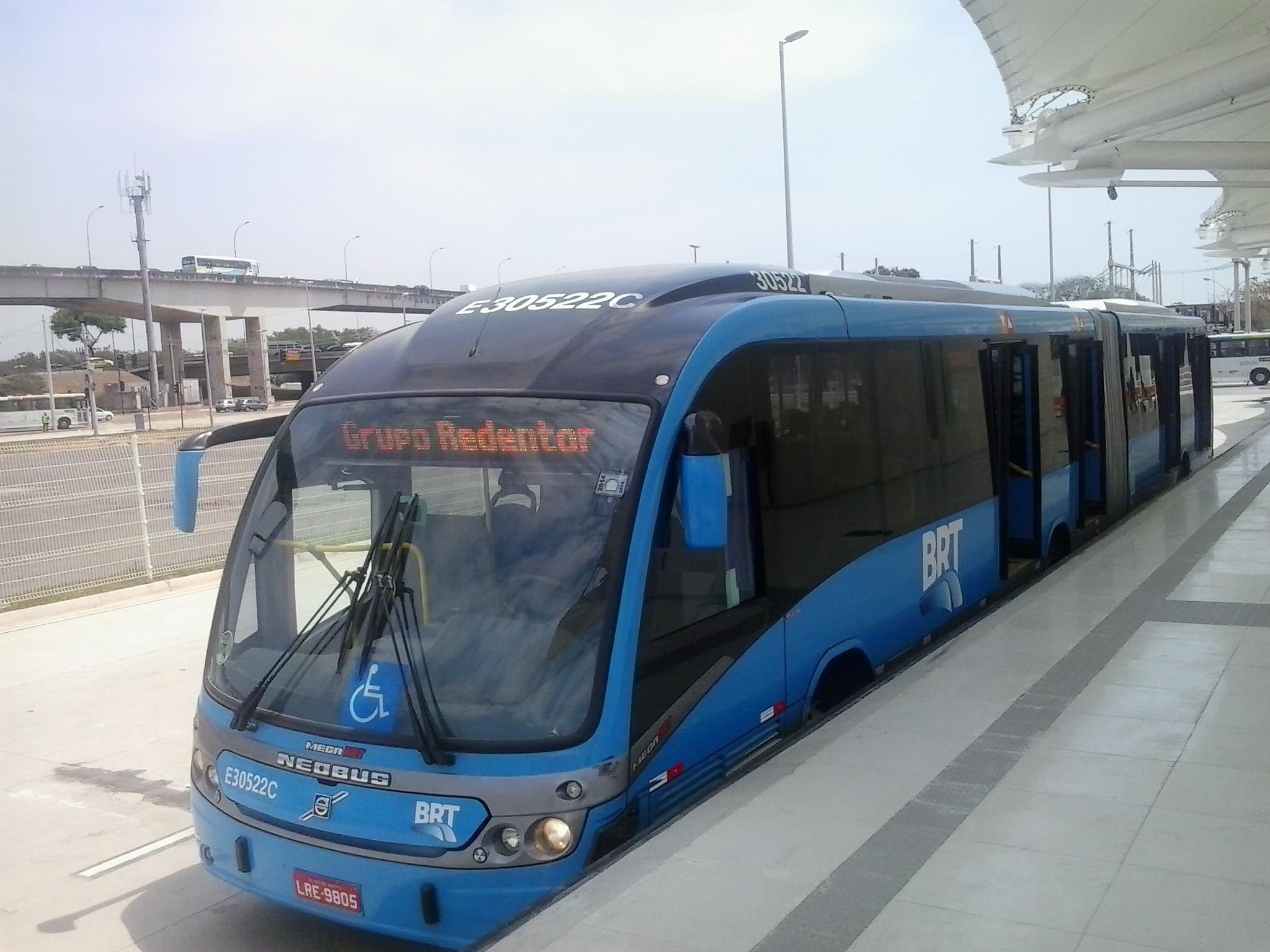 Motorista de articulado e bi articulado BRT