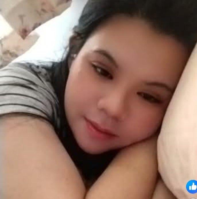 Ung sobrang lakas ng hangin at ulan..jusmee kakatakot ....kahit sarado ...