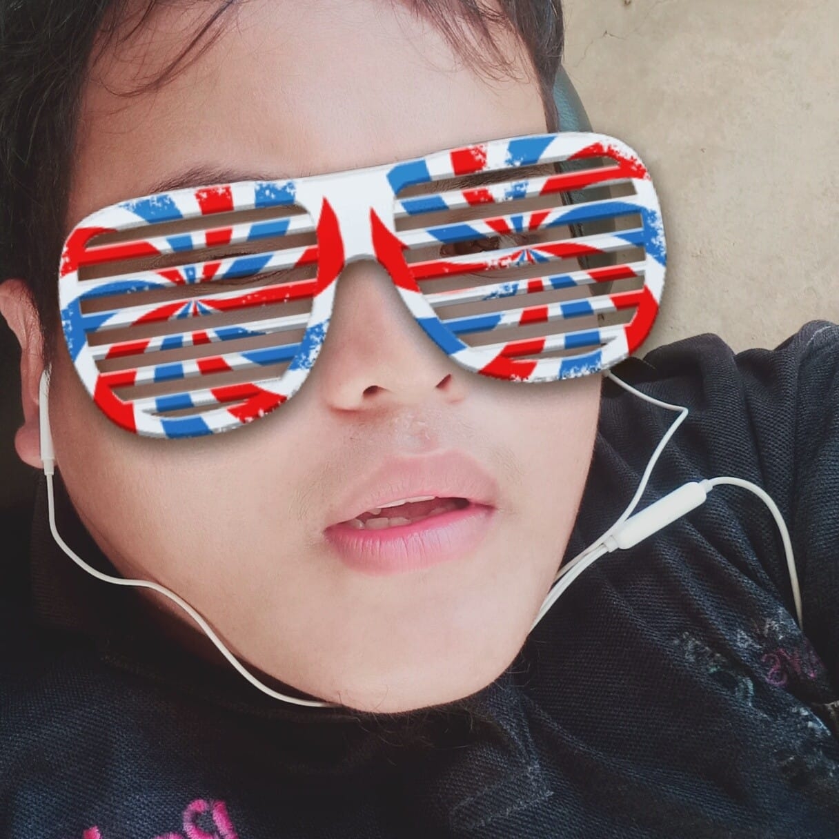 Eee geramnyer tengok slang style adik kite ni 😍 yang penting konpiden 🤭 ...