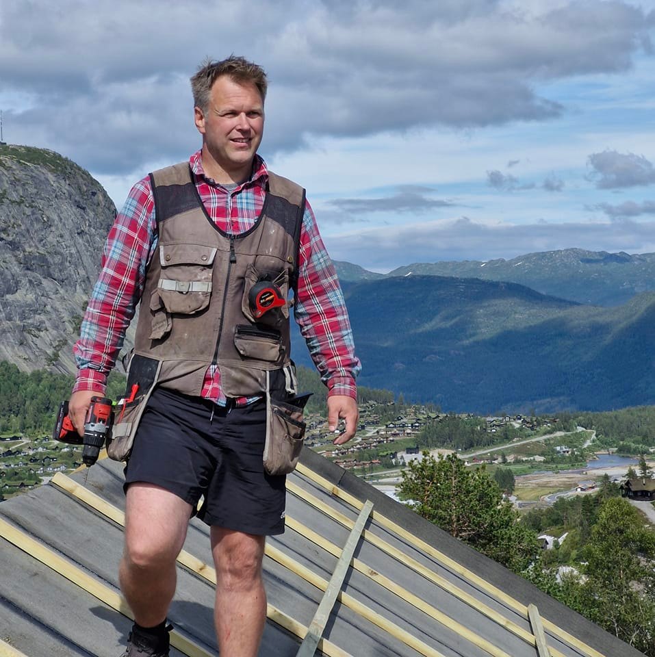 Ekeri Norge AS - Broløkken Transport ruller nå ut den... | Facebook