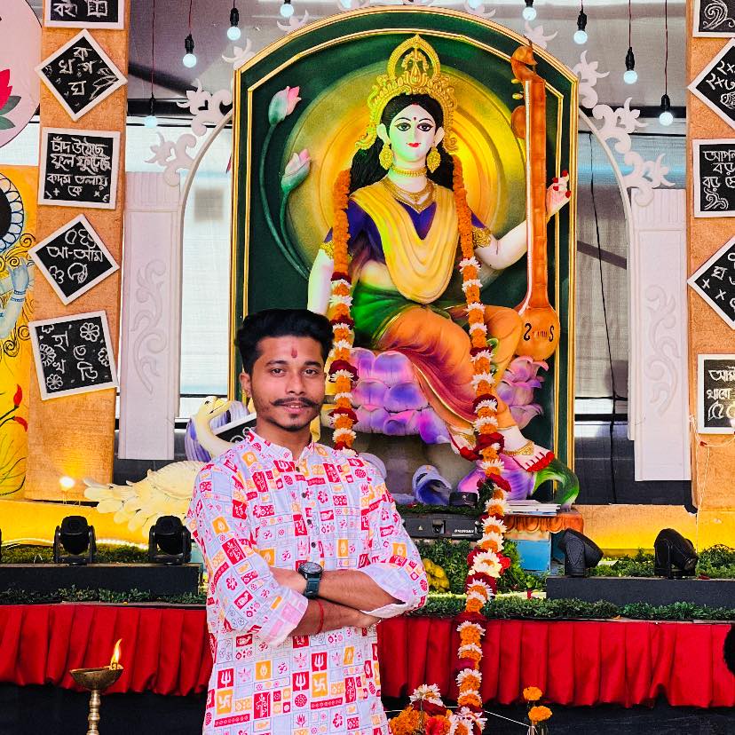 graduation complete korar age ekjon k kotha diye,,, graduation complete ...