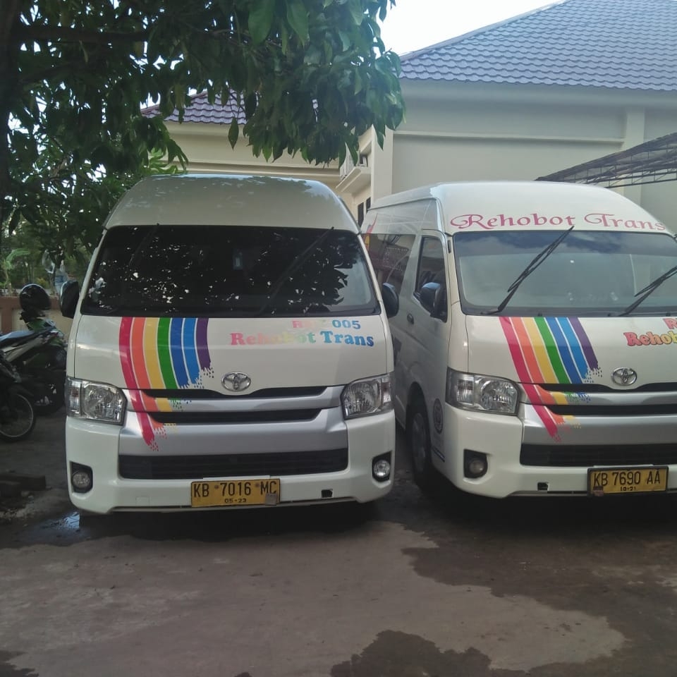 First Skylander R25 in Kalimantan Barat by PO. Rehobot Trans. Siap ...