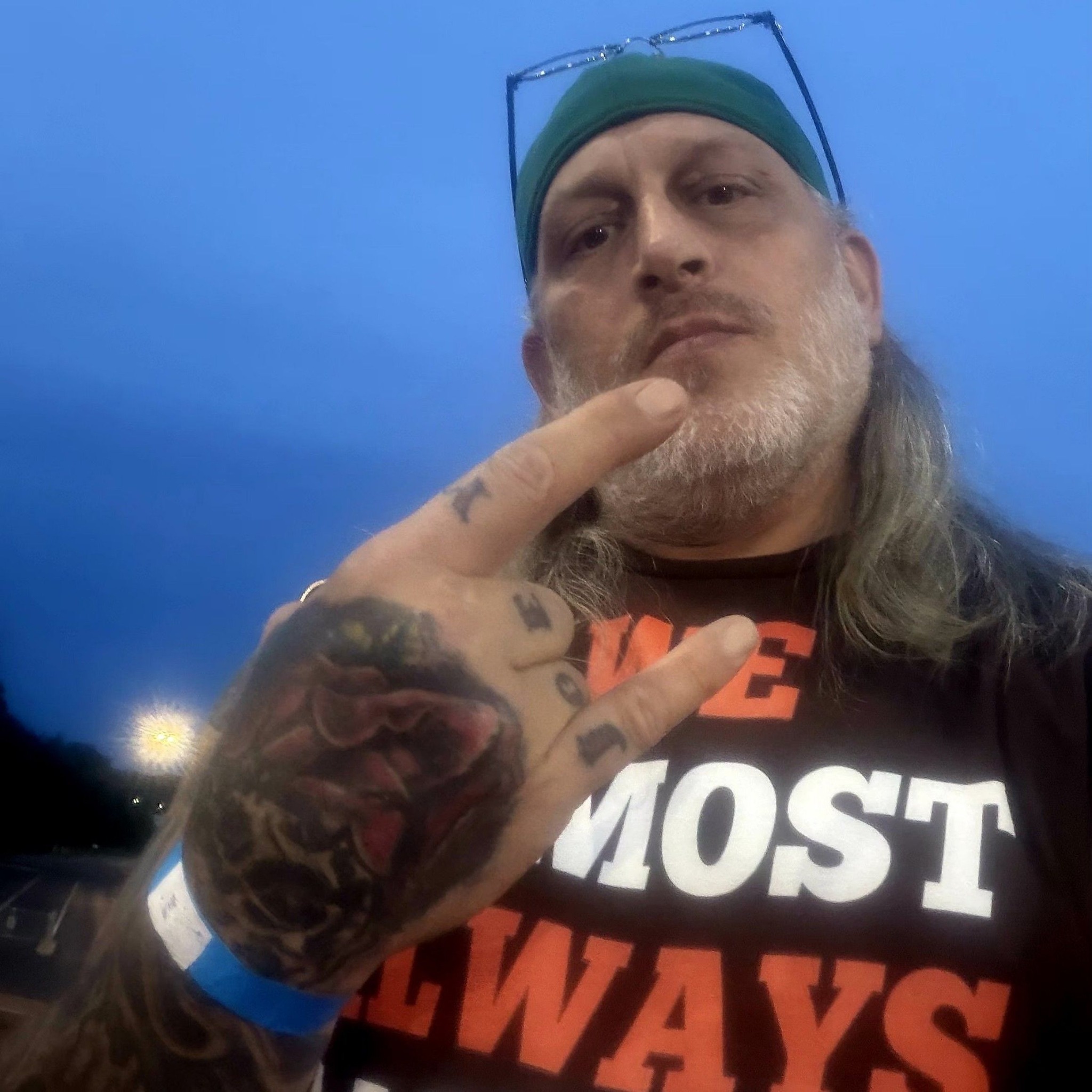 Nu-Metal 4 Life | Ok, what band you think we are listening to | Facebook
