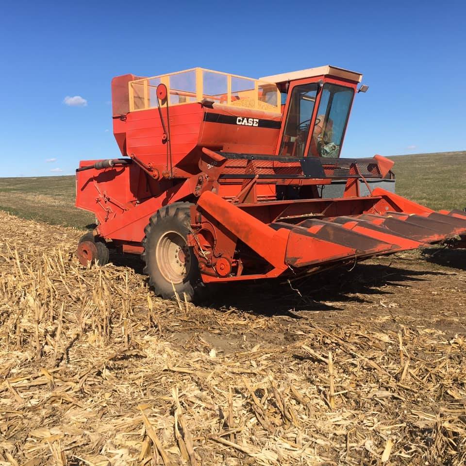 Successful - The Buckert family of western Illinois has a tractor ...